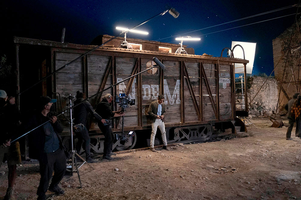 ¡Que Viva México! Behind The Scenes
